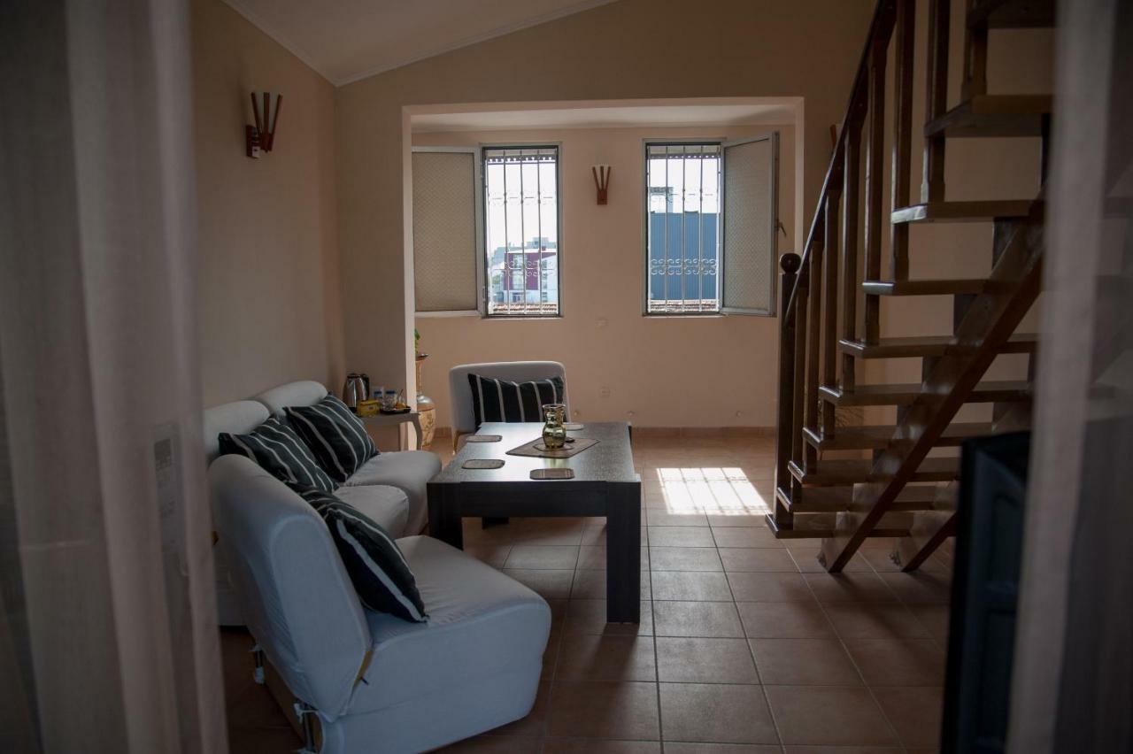 Cozy Guest House In Old باتومي المظهر الخارجي الصورة