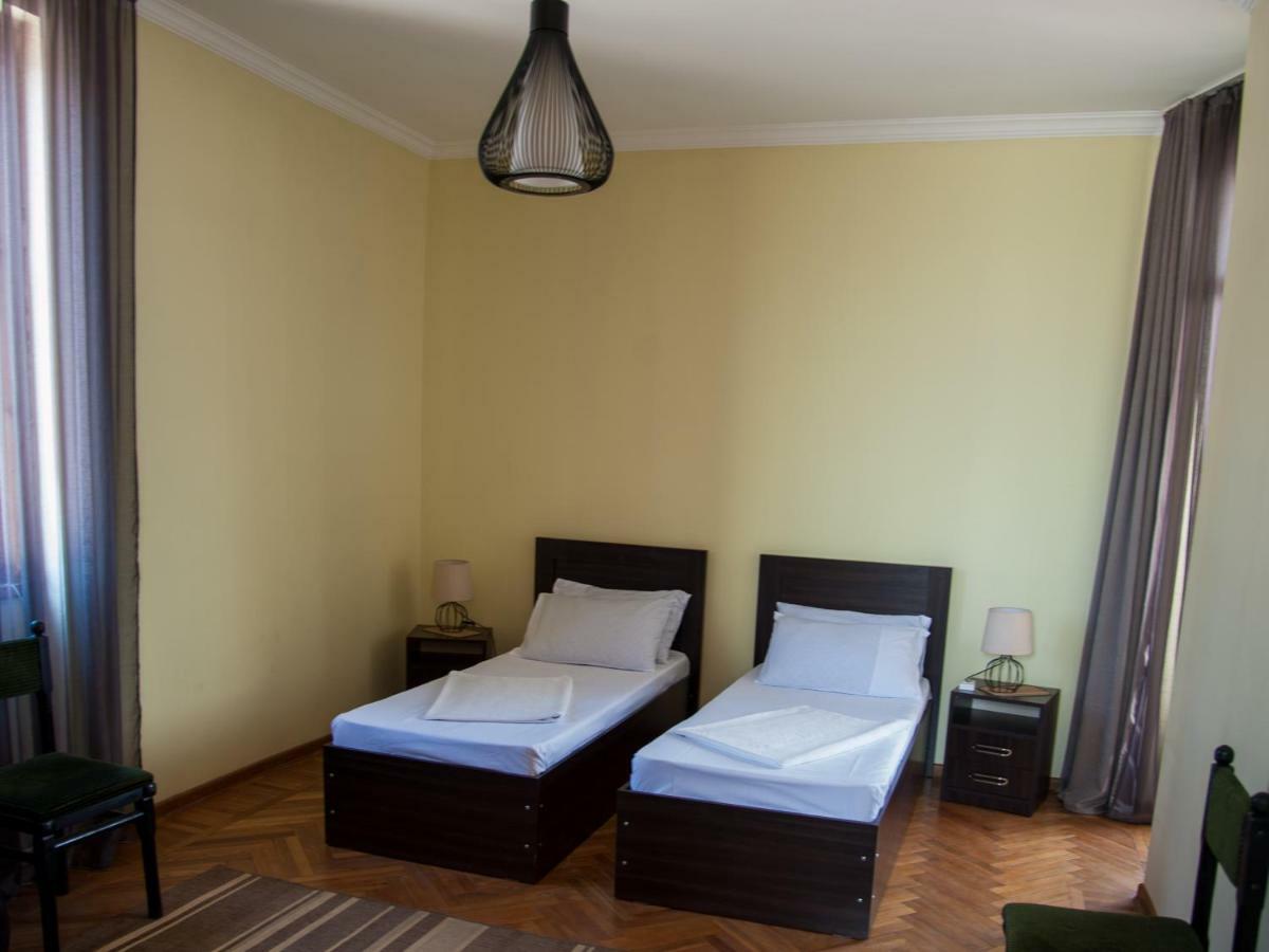 Cozy Guest House In Old باتومي المظهر الخارجي الصورة