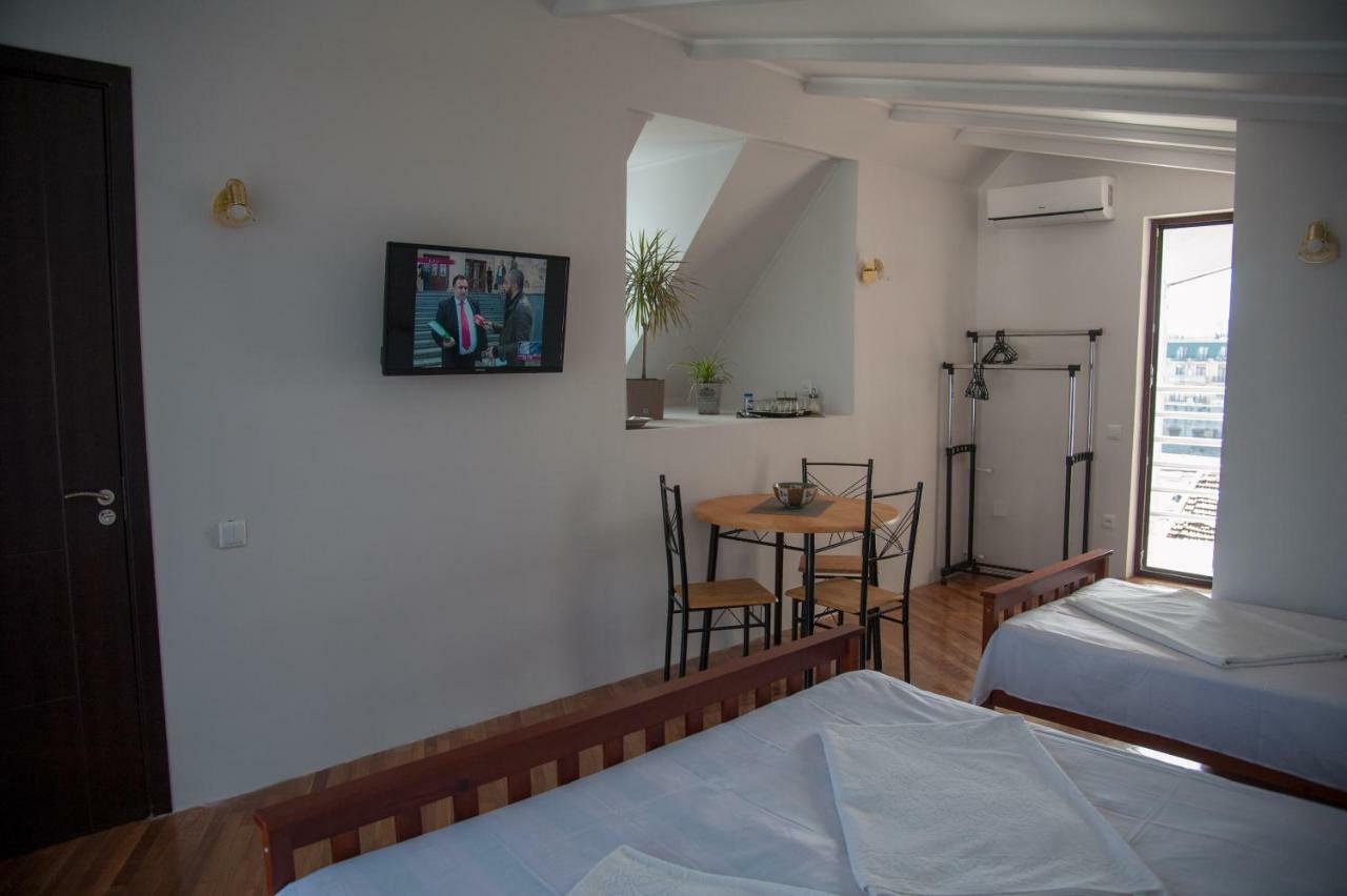 Cozy Guest House In Old باتومي المظهر الخارجي الصورة