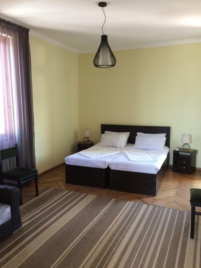 Cozy Guest House In Old باتومي المظهر الخارجي الصورة